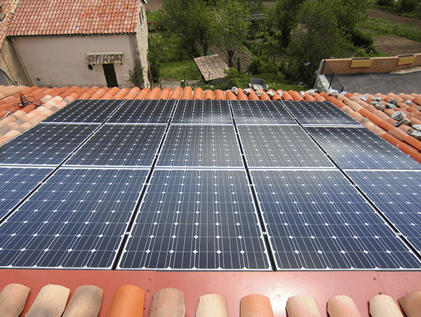 plan energie climat panneau solaire