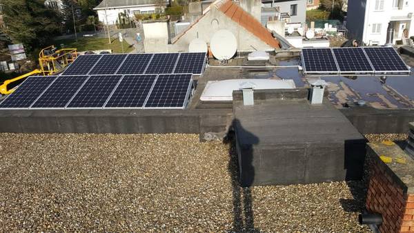 Belgique ᐈ Panneau solaire photovoltaique sur toit plat pour fabriquer son panneau solaire 🕵️ Devis Gratuit